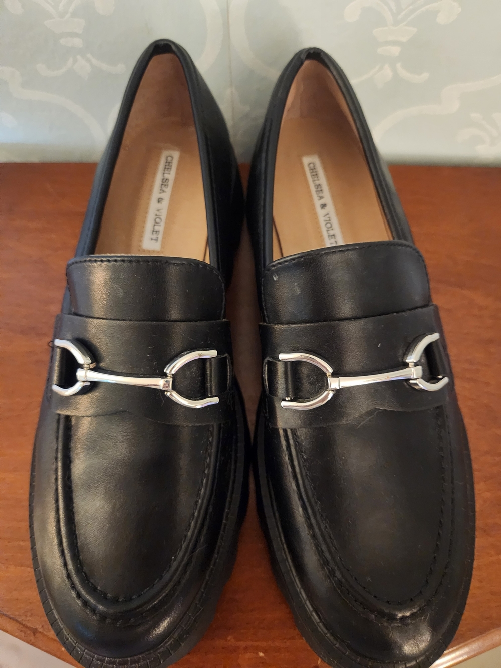 Chelsea & Violet Black Leather Loafers with Silver Horsebit